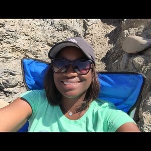 Meet your Posher, Jamila